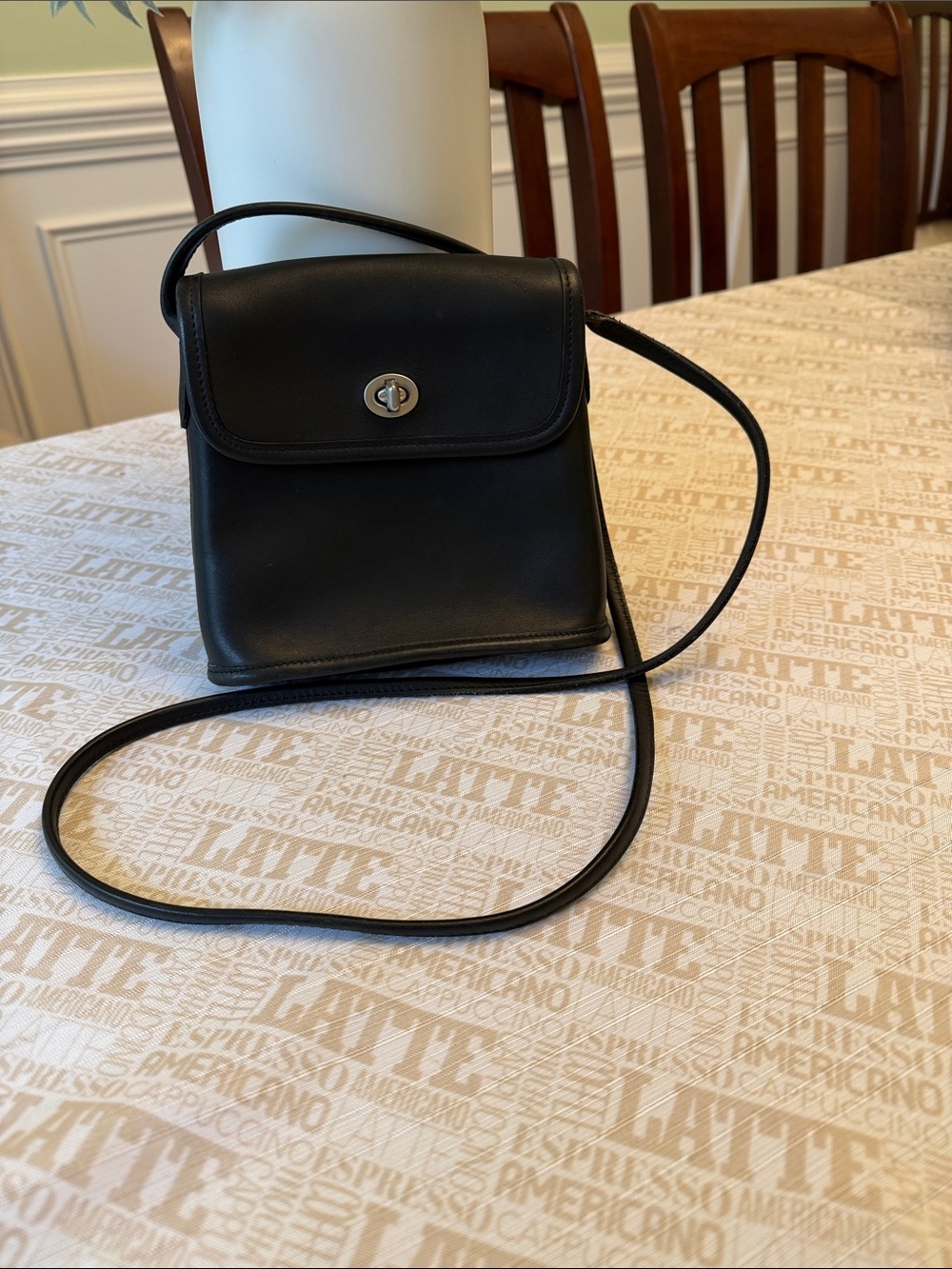 Coach Vintage Tango Turnlock Crossbodybag